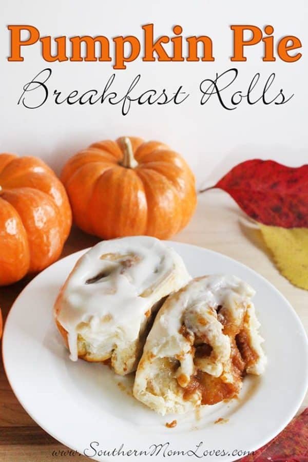 pumpkin pie breakfast rolls 